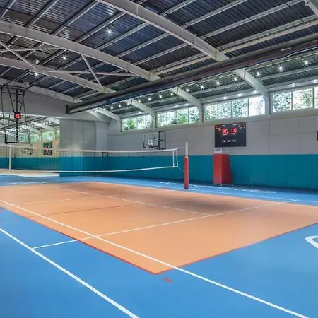 Resort Nirvana Cosmopolitan - Convention&sports Center