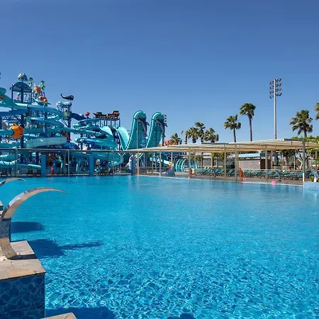 Nirvana Cosmopolitan - Convention&sports Center Resort