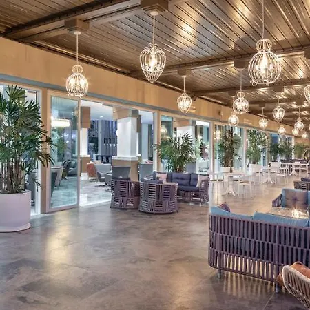 Nirvana Cosmopolitan - Convention & Sports Center Antalya