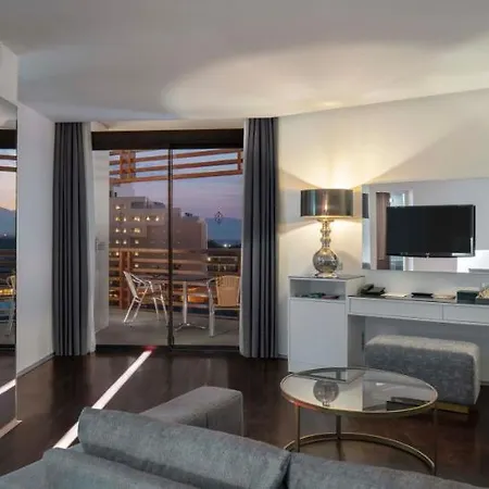 Nirvana Cosmopolitan - Convention & Sports Center Resort Antalya