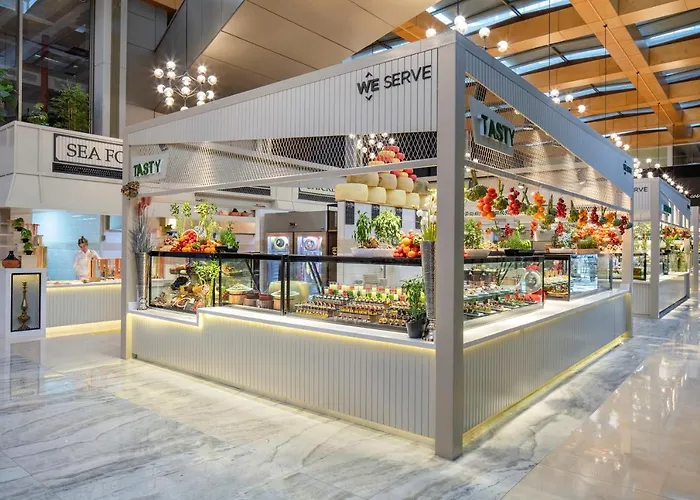 Nirvana Cosmopolitan - Convention & Sports Center Üdülőközpont 5*