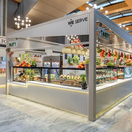Nirvana Cosmopolitan - Convention & Sports Center אתר נופש 5*