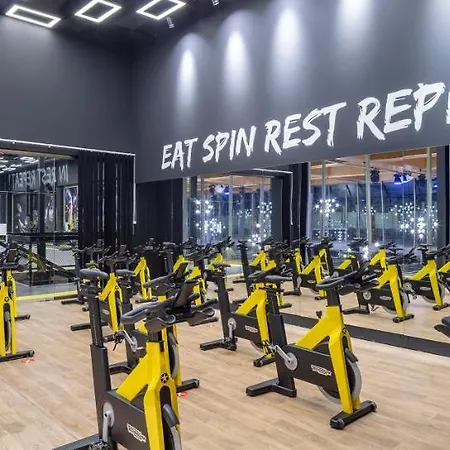 Nirvana Cosmopolitan - Convention & Sports Center 5* אנטליה
