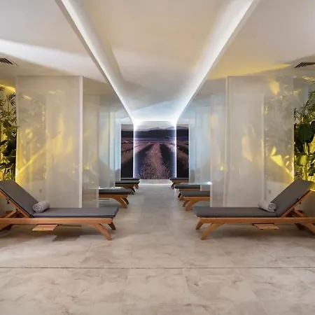 Θέρετρο Nirvana Cosmopolitan - Convention & Sports Center Αττάλεια