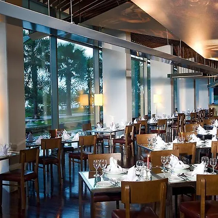 Nirvana Cosmopolitan - Convention & Sports Center Курортный комплекс 5*