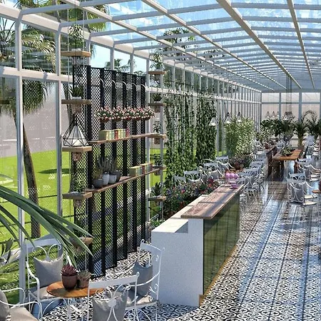 Nirvana Cosmopolitan - Convention & Sports Center Анталья