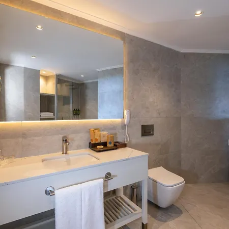 Nirvana Cosmopolitan - Convention & Sports Center Курортный комплекс Анталья