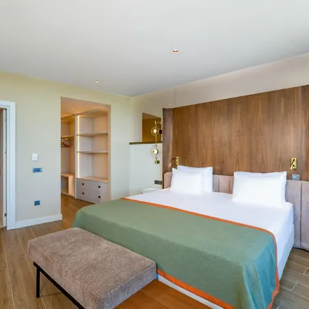 Курортный комплекс Nirvana Cosmopolitan - Convention & Sports Center Анталья