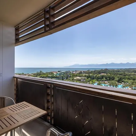 Курортный комплекс Nirvana Cosmopolitan - Convention & Sports Center