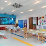 Nirvana Cosmopolitan - Convention & Sports Center منتجع