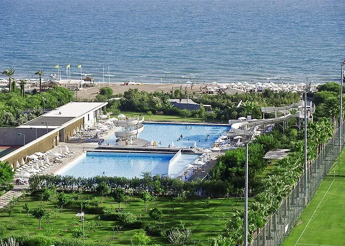 Nirvana Cosmopolitan - Convention & Sports Center 5* Antalya